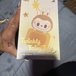 Pop Mart Twinkly Fairy Tale Exclusive 