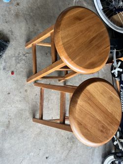 Swivel Stool 24 Inch Honey Color