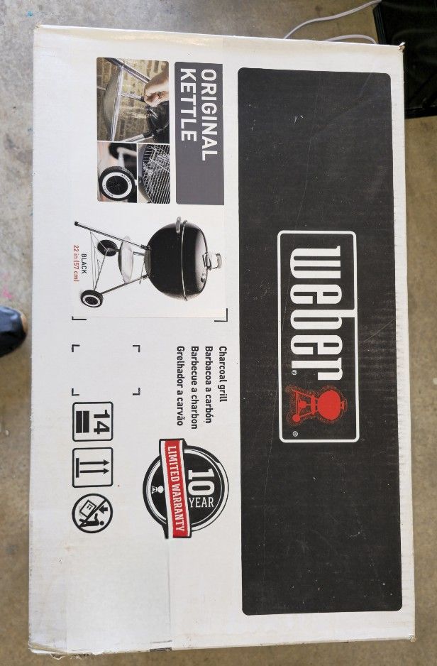 Brand New Weber 22-inch Original Kettle Grill (Unopened)