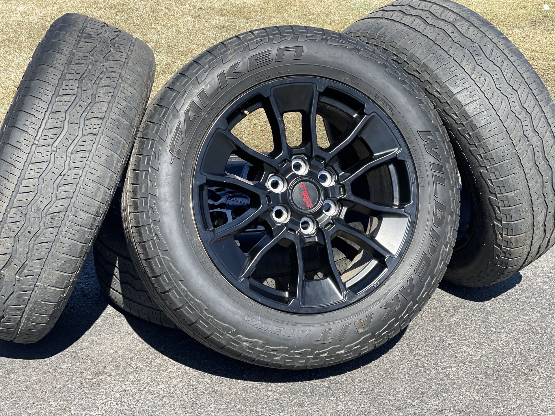 Toyota 20” TRD Tundra black oem wheels Falken tires rims 6x139.7 Toyota Sequioa