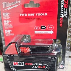 Milwaukee  18-Volt 5.0 Ah Lithium-Ion XC Extended Capacity Battery