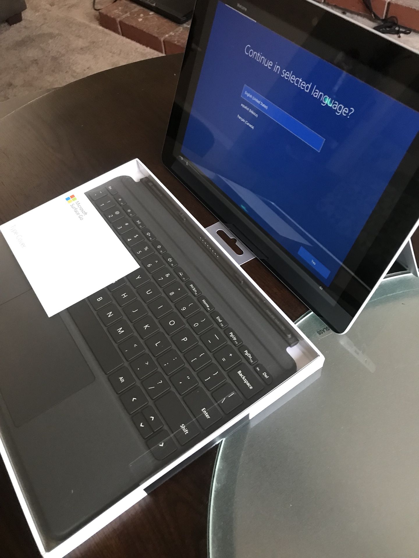 Microsoft Surface Go w/detachable keyboard