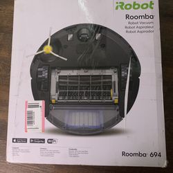 Roomba 694 Vacuum