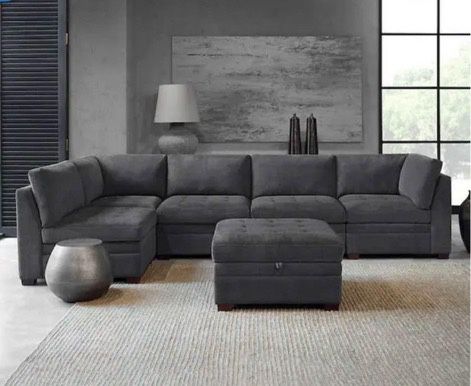Tisdale Sectional With Storage Ottoman