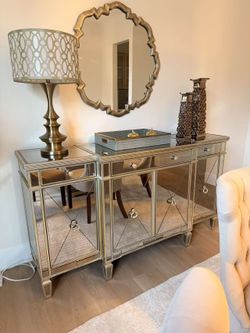✨ Z Gallerie Borghese Mirrored Buffet / Sideboard – Luxury Statement Piece ✨