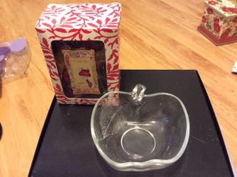 Glass apple with box of candied apple potpourri