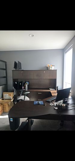 Large Exacutive Office Desk