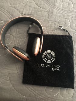 Wireless headphones