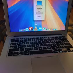 Apple MacBook Air 13 - OSX Sequoia 15 - $150