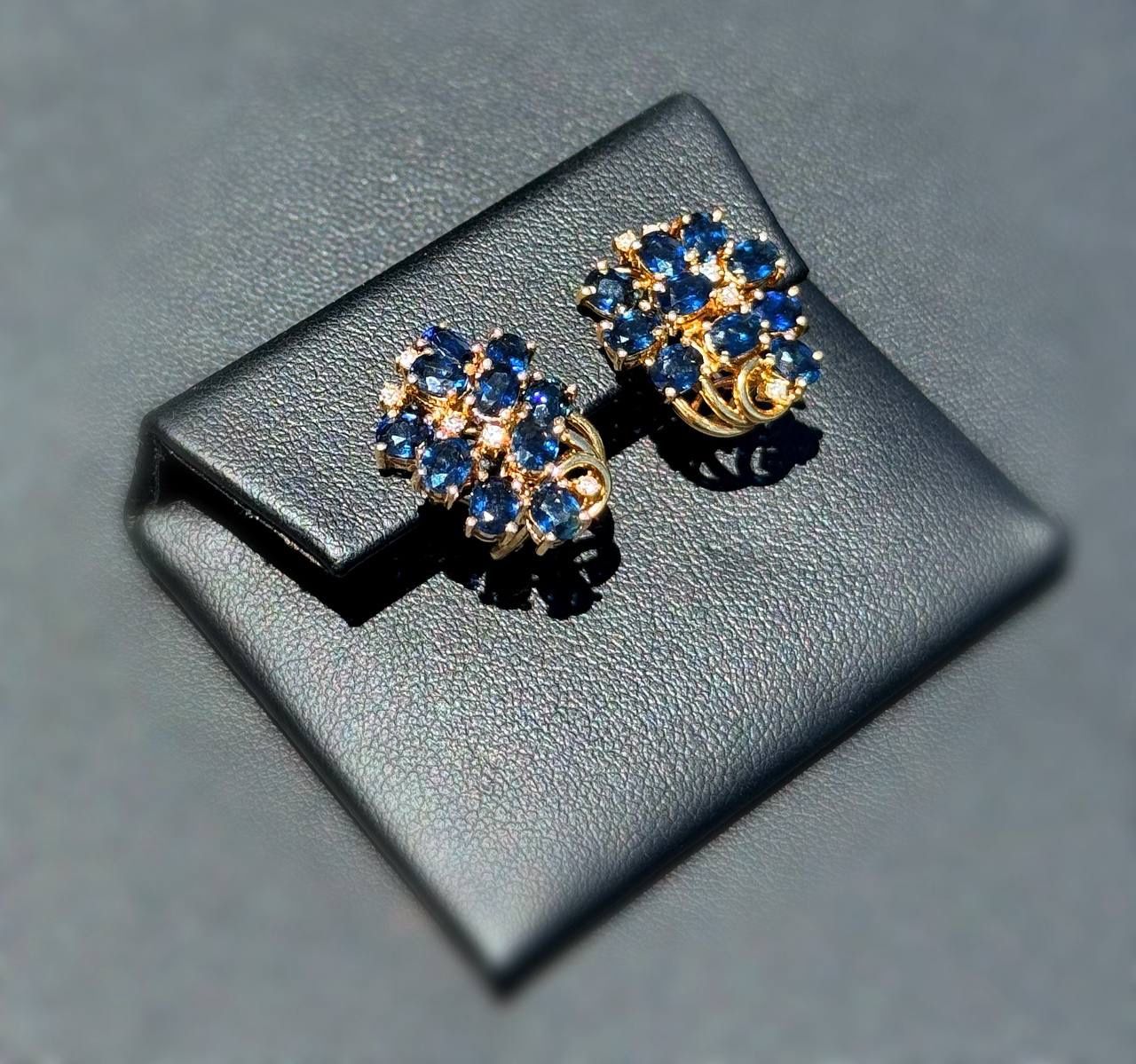 Jewelry ArtDeco 14k solid yellow gold sapphire natural diamond sapphire 8.20CTW flower earrings
