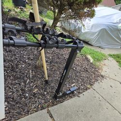 New Reese 4 Bicycle Carrier For 2", And 1.25 Hitches 