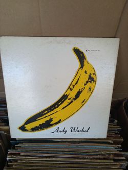 The Velvet underground and Nico produced by Andy Warhol 1967