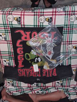 Vale Tee