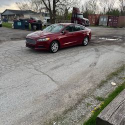 2013 Ford fusion se