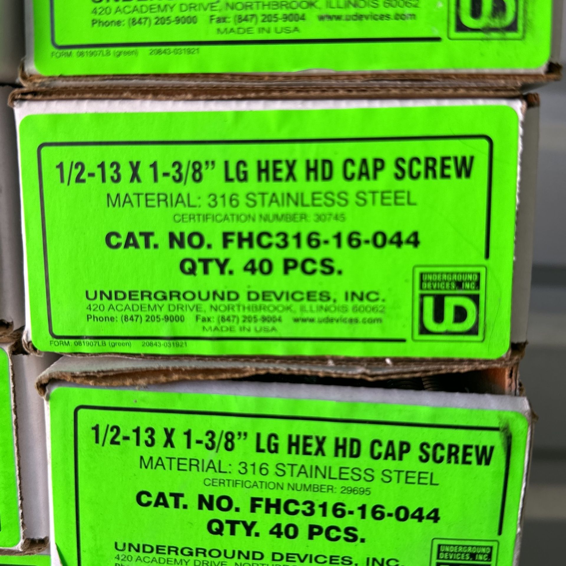 HD Cap Screws And Drop In Anchor