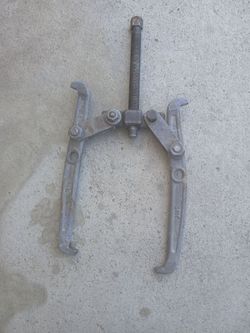 GEAR PULLER