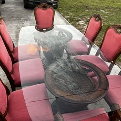 Dining Table With 8 chairs 