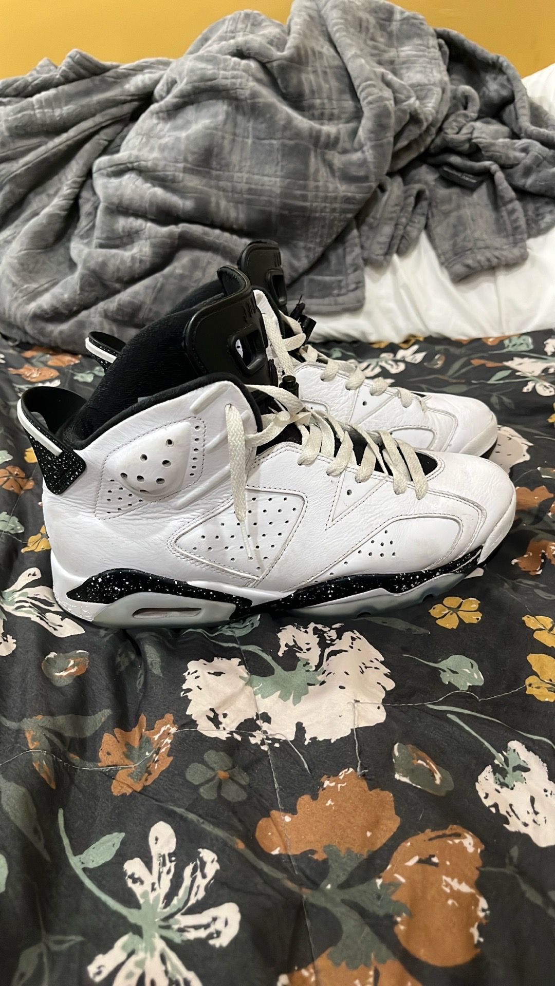 JORDAN 6