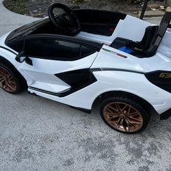 Motorized Lamborgini