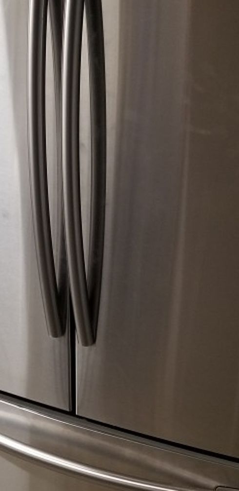 SAMSUNG FRENCH DOOR REFRIGERATOR WORKS GREAT