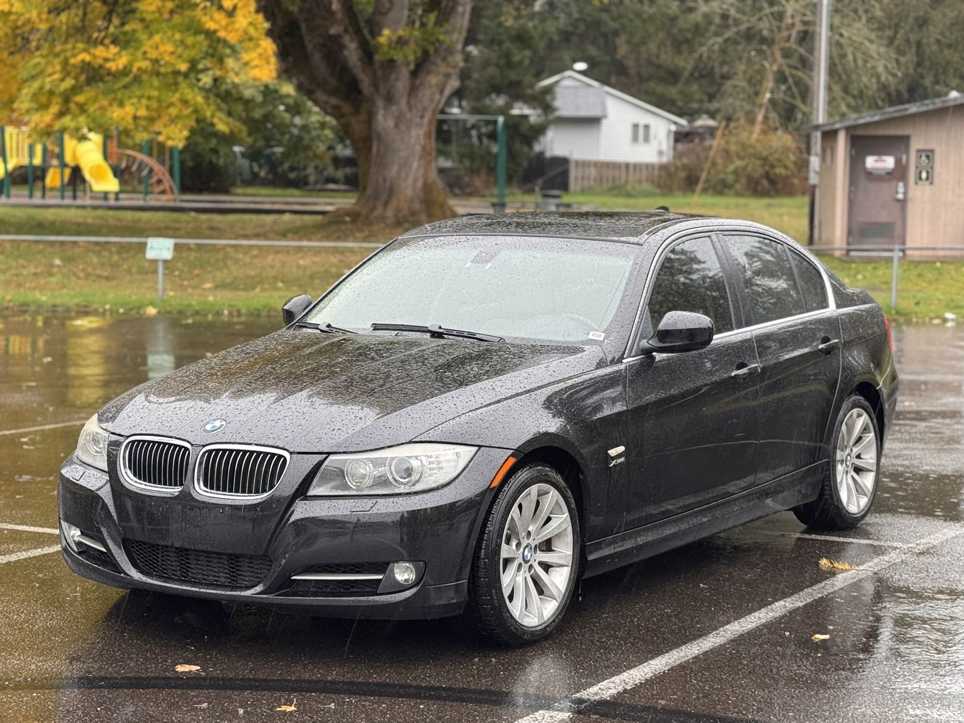 2009 BMW 335xi 