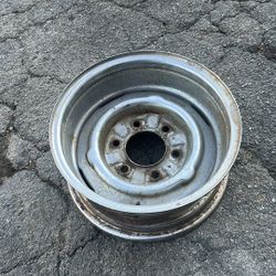 one 14x6 inch reversed offset 6 lug steelie