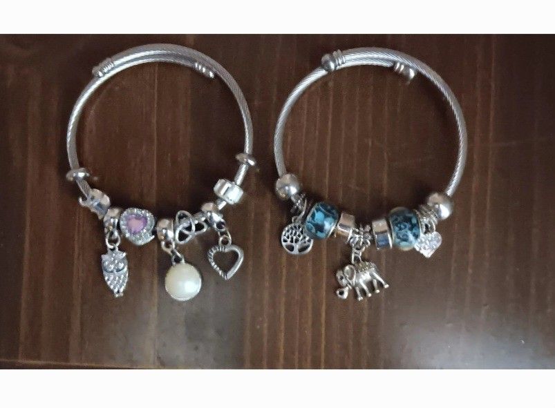 2 NEW SILVER BANGLE BRACELETS!