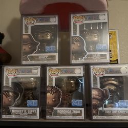 funko pop one piece bronze statue (RARE)