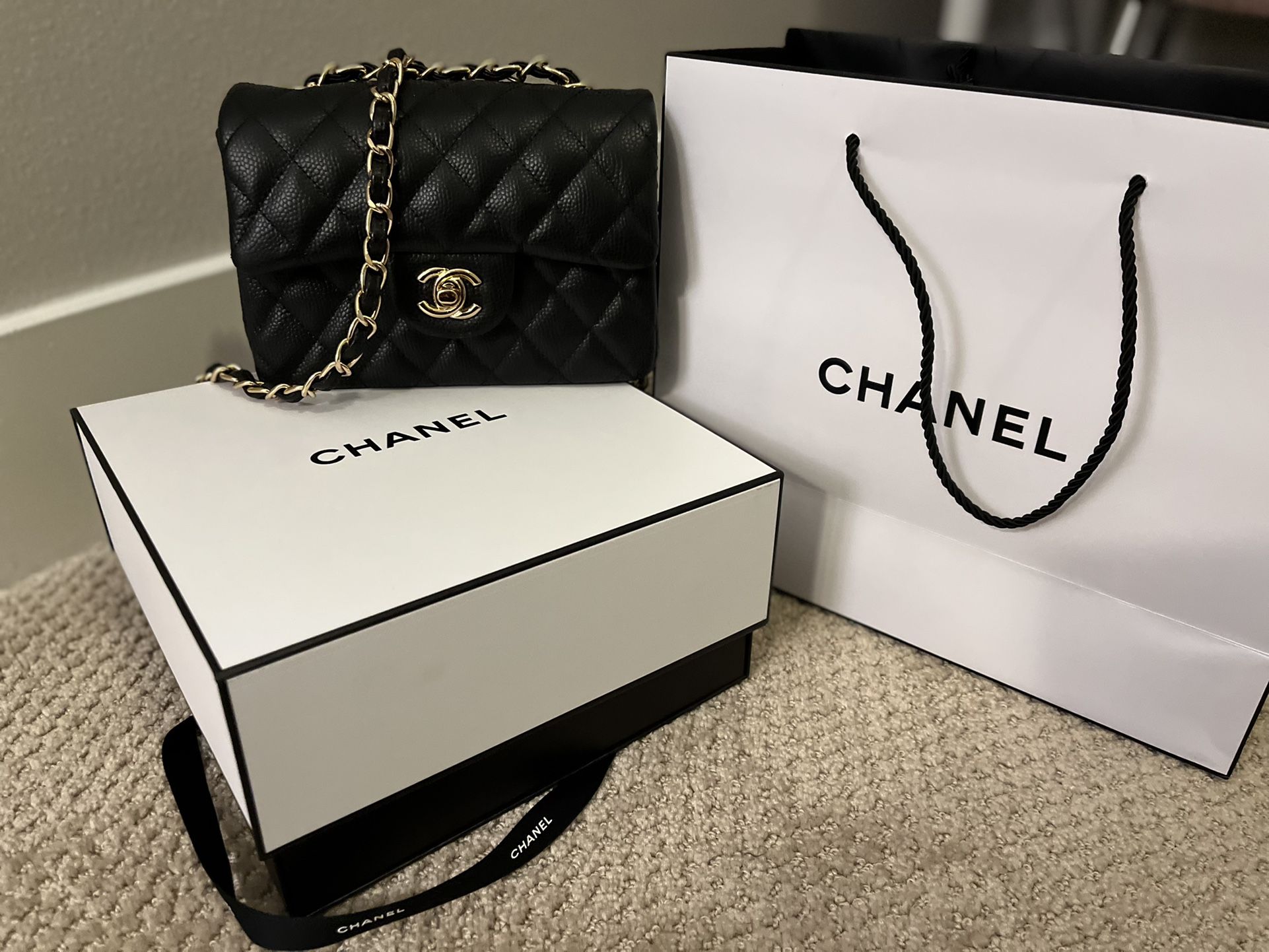 Chanel Flap Bag (mini)