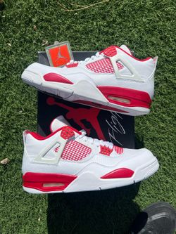 Air Jordan 4s Retro $100 FIRM NO TRADES 
