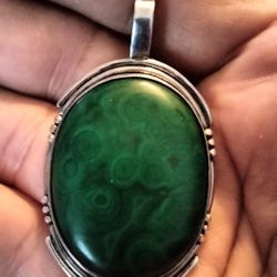 925.Silver Malachite Gemstone Pendant 