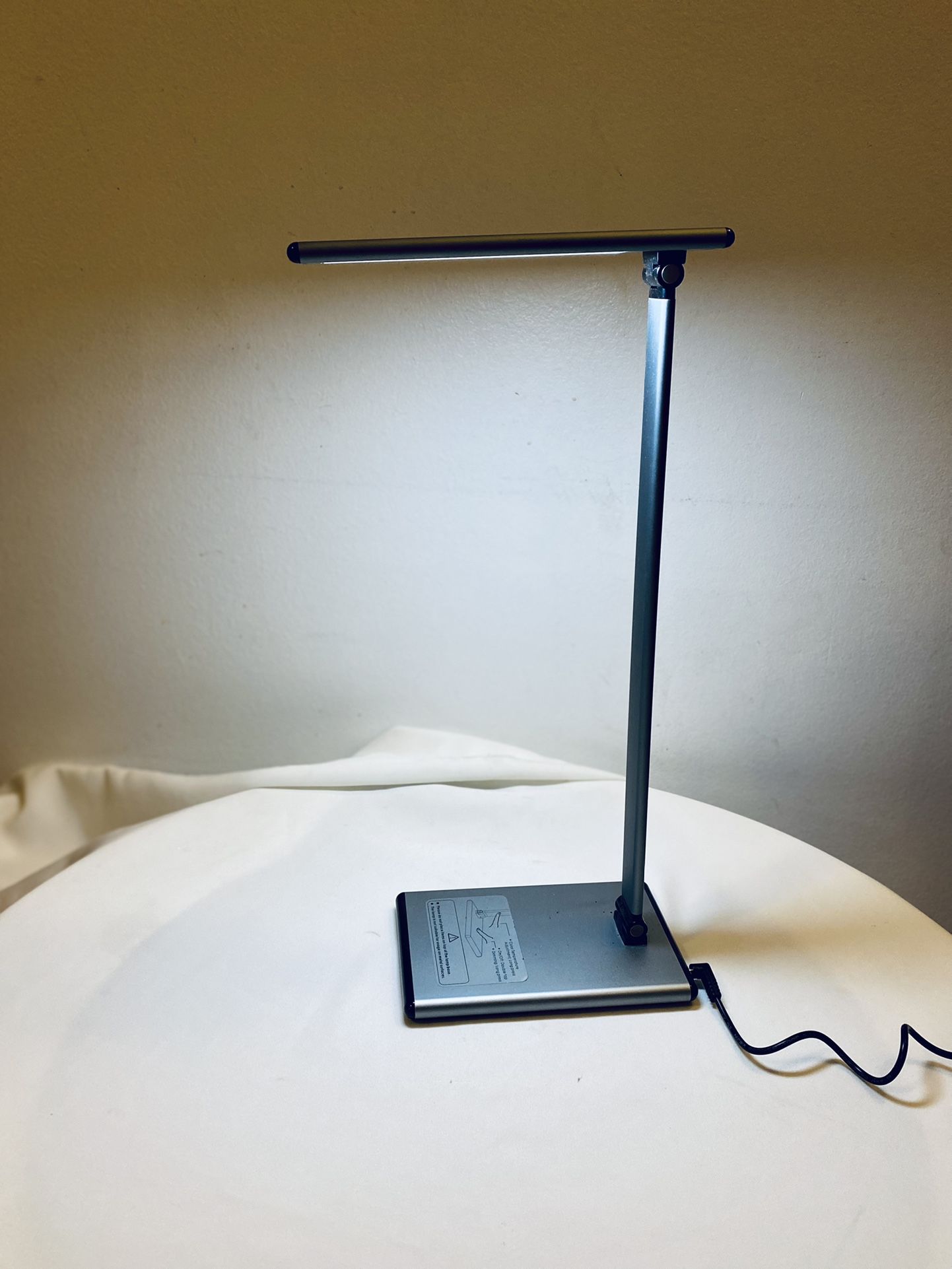 SMART TOUCH LED Desk Lamp