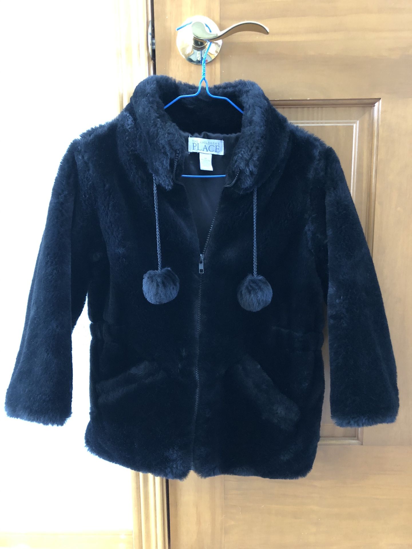 The Children’s Place Girls Black Fur Coat - Sz M (6