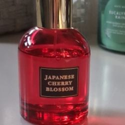 Japanese Cherry Blossom Perfume