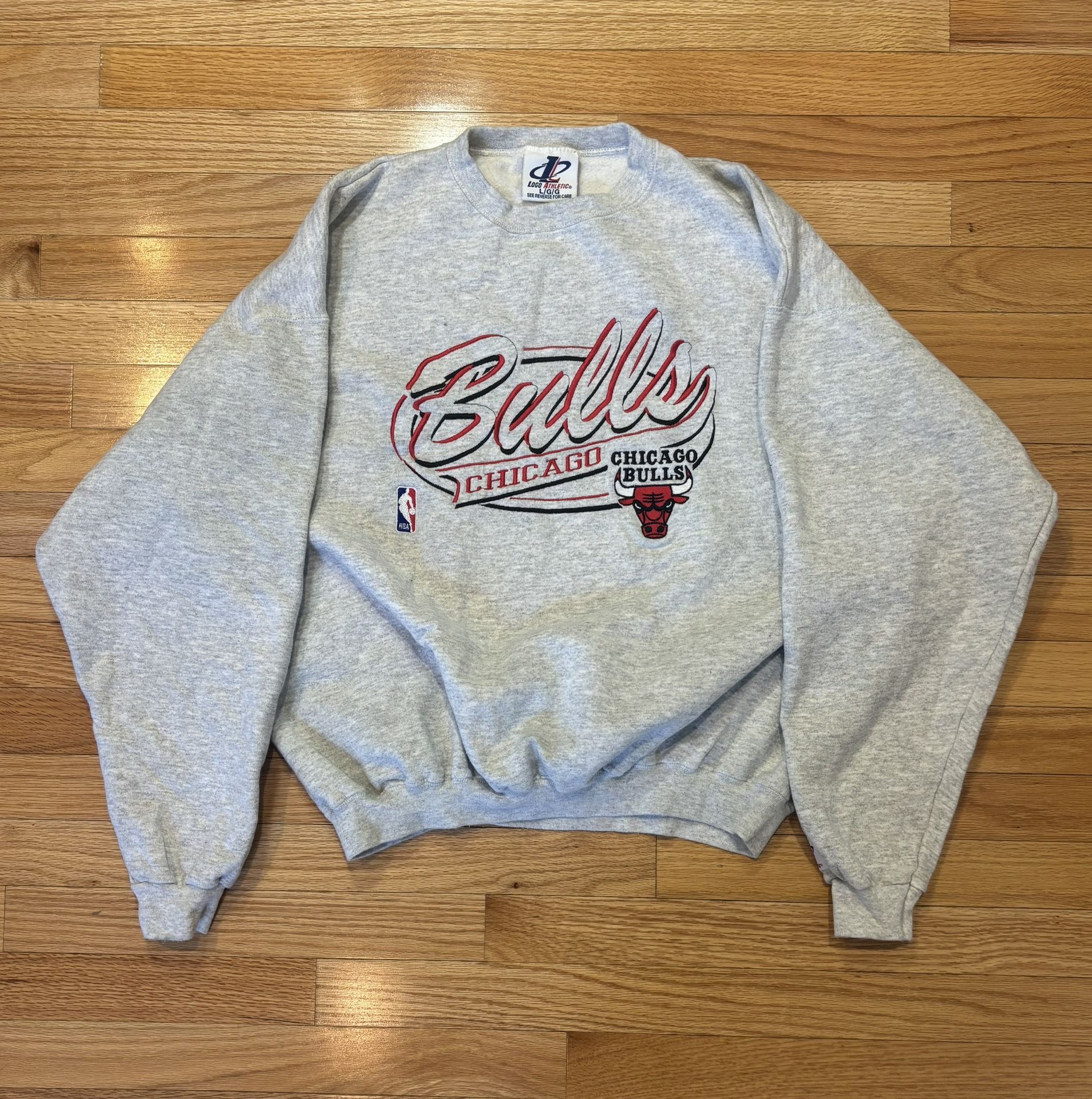 Vintage Chicago Bulls Logo Athletic Embroidered Crewneck Sweatshirt Men’s Size L