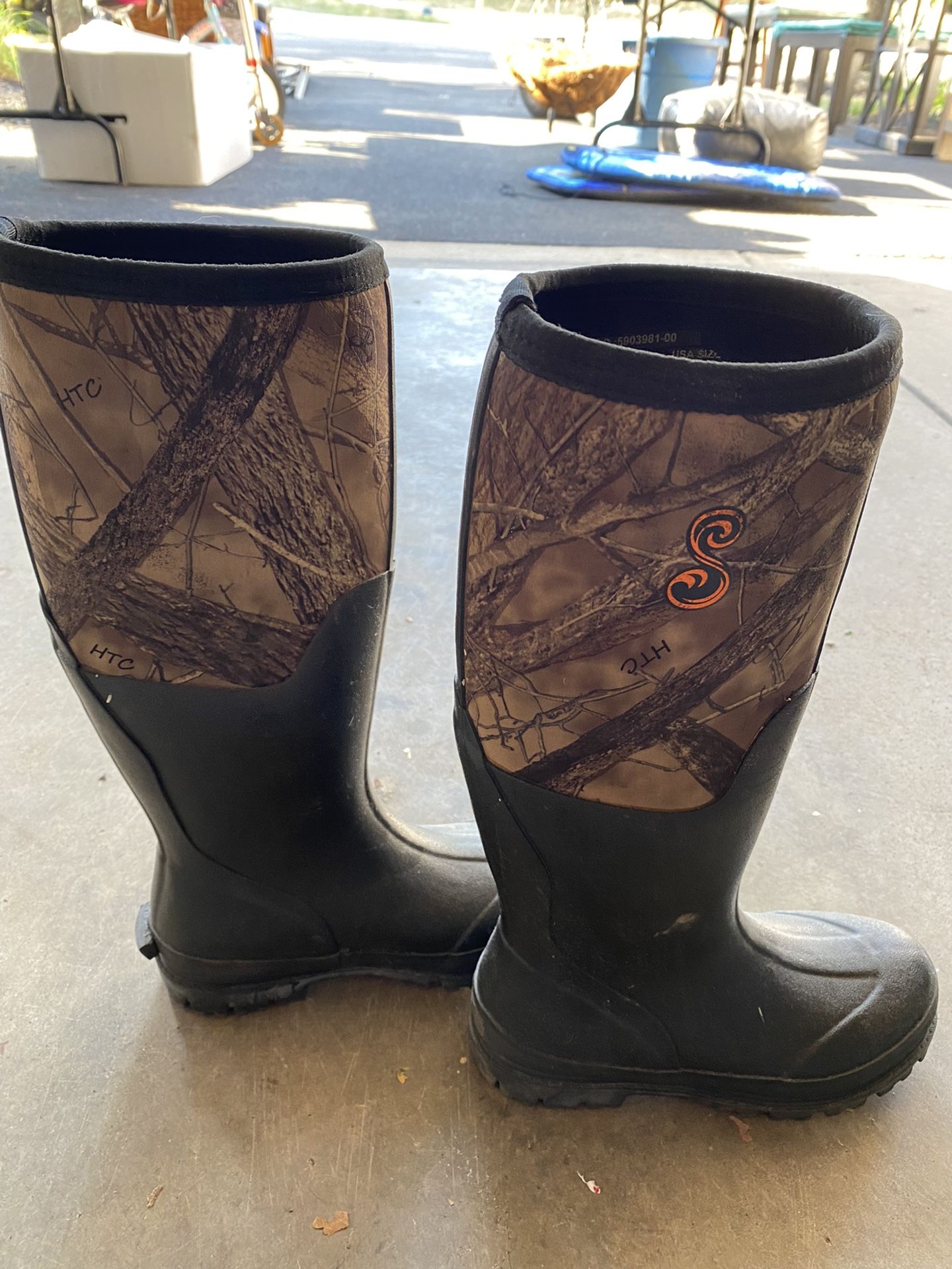 True Timber HTC Fall Waterproof Rubber Boots