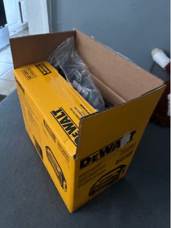 Speaker DEWALT