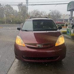 2008 Toyota Sienna