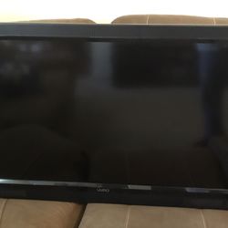 Used 40-inch Vizio 1080P Monitor - Great For Video Gaming