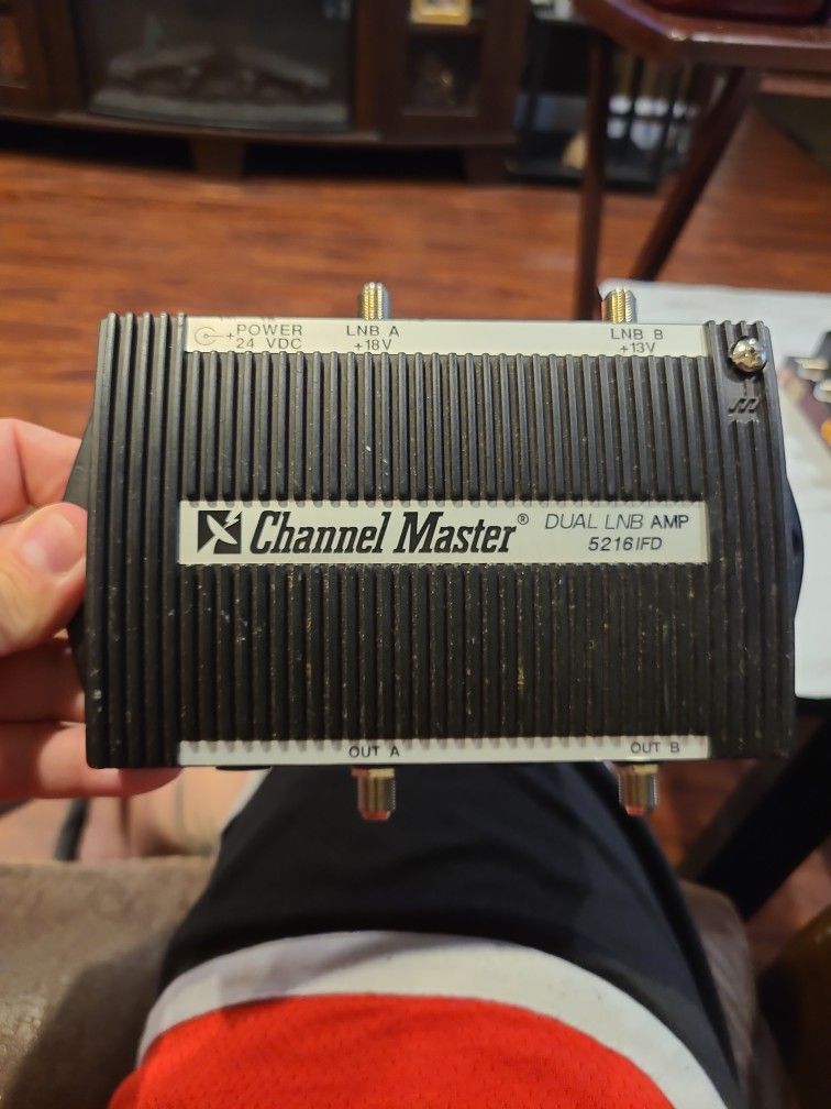 Channel Master Model 5216IFD Headend Amp/LNB Power Supply