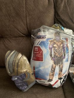 Thanos costume