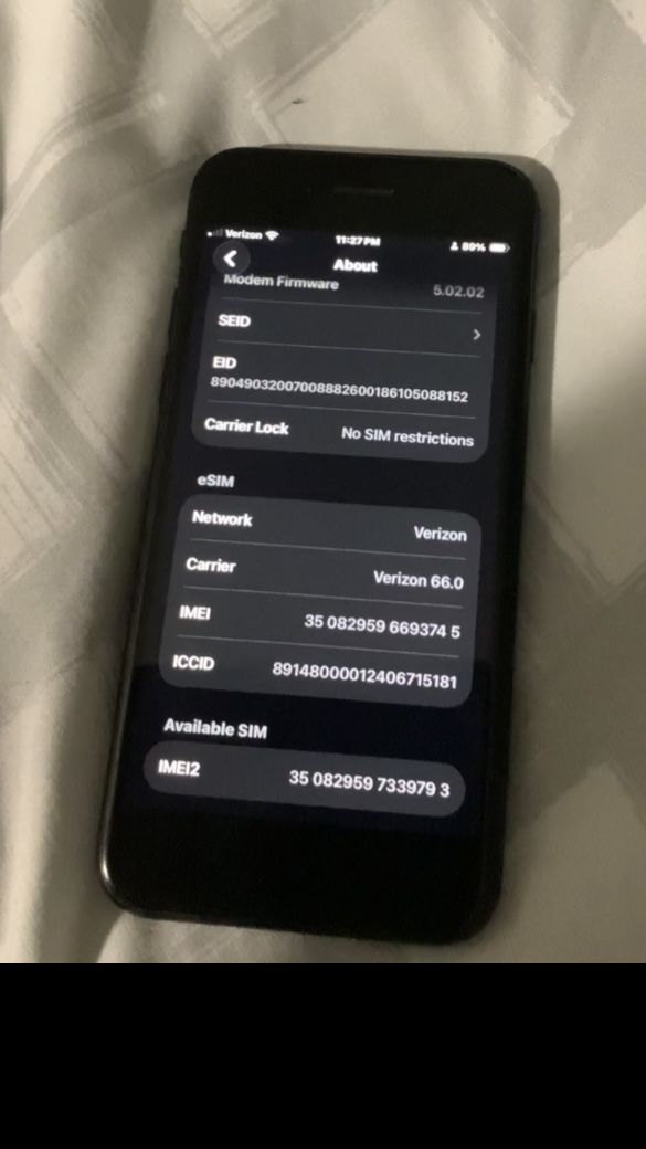 IPHONE Se 2022 Factory Unlocked T Mobile/ Verizon/ AT&T-metro