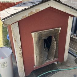 Free heavy duty Insulated Dog house