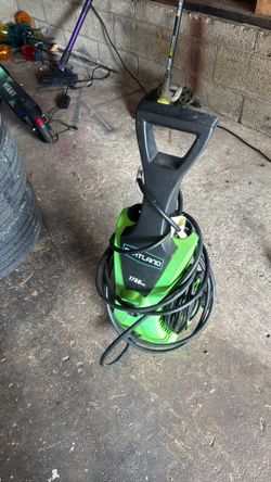 Pressure washer