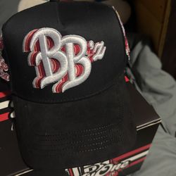 Backpack boyz x Thiryone hats