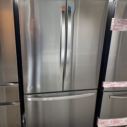 New Lg Counter Depth French Style Refrigerator With Indoor Water/Ice 