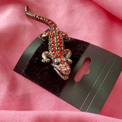 Red Rhinestone Alligator Brooch vintage 