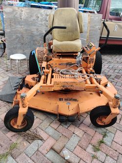 Scag 61 inch runs but needs some tlc $2500