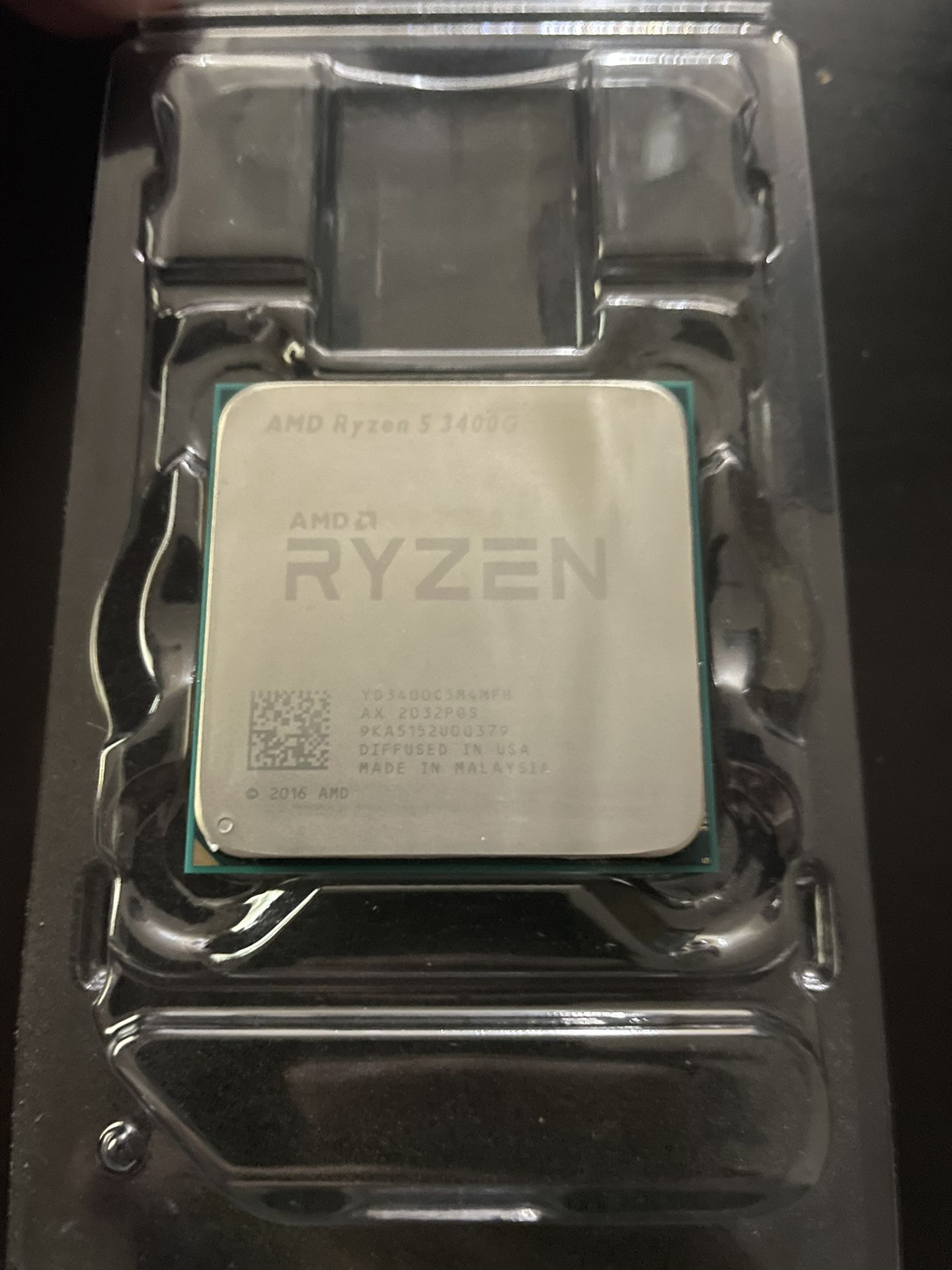 Ryzen 5 3400g With Stock Wraith Cooler