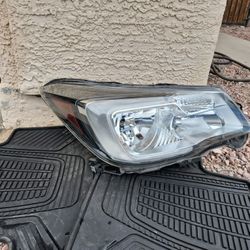 Subaru Forester Oem Pasanger Side Headligh 